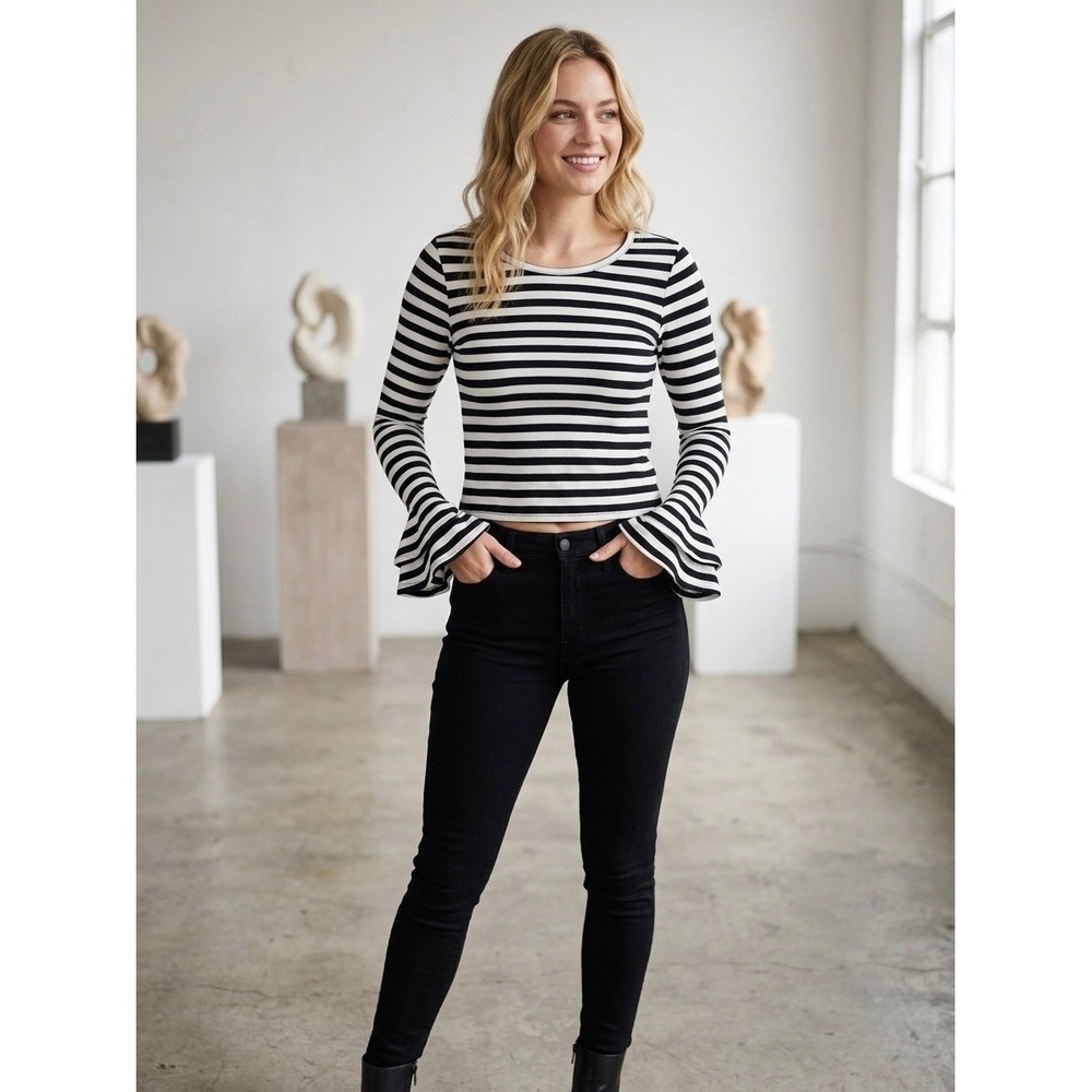 Maeve Anthropologie Black White Striped Bell Sleeve Top OB1444819 XS